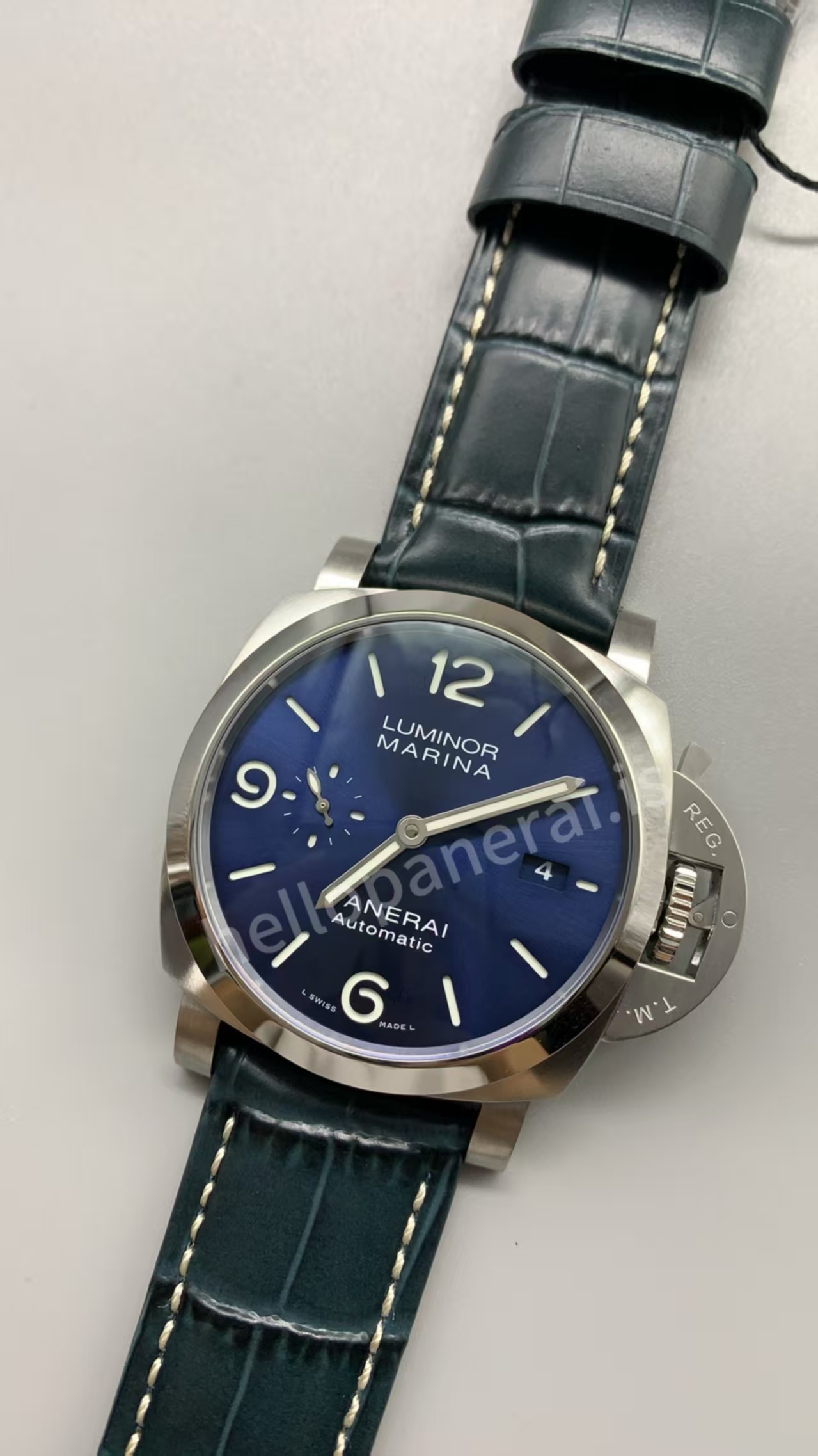 Replica PAM 1313 Panerai Luminor Marina 44mm Blue Dial Super Clone P.9010 Movement - Image 3
