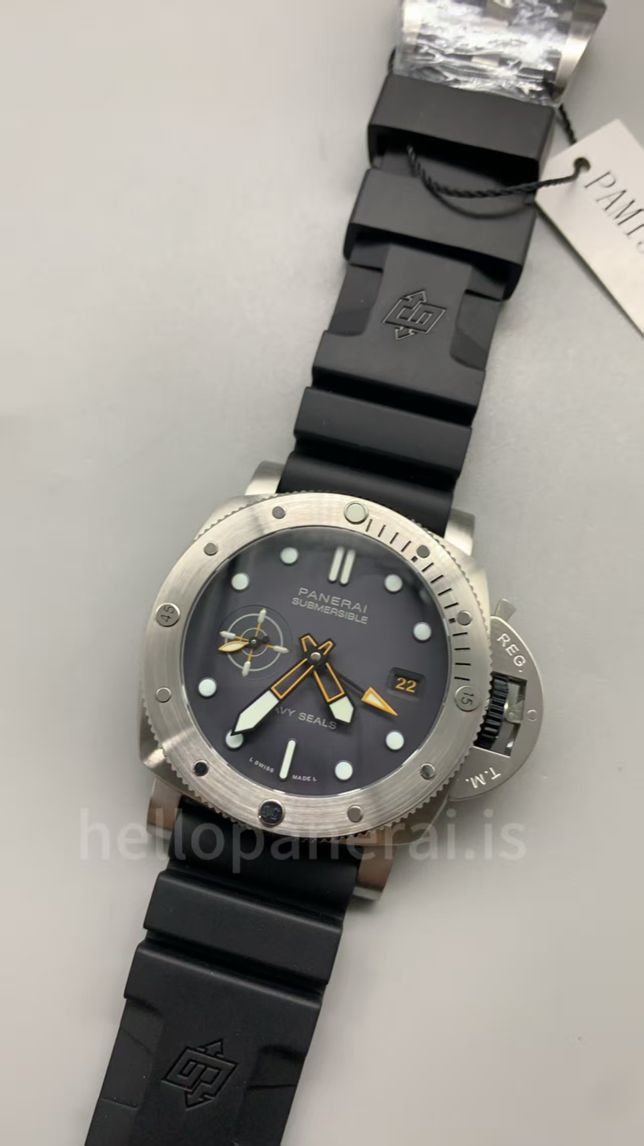 Replica PAM 1323 Panerai Submersible GMT Navy Seals Clone P.900 Movement Black Rubber Band - Image 2