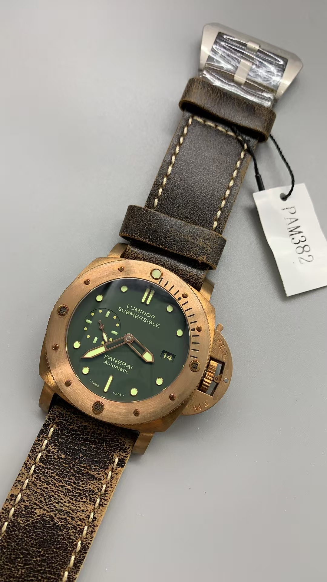 Replica PAM 382 Panerai Luminor Submersible Bronzo The Gladiator Super Clone P.9000 Movement Green Dial - Image 4