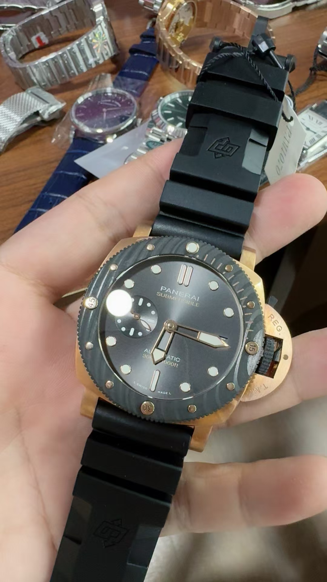 Replica PAM 1070 Panerai Submersible Quaranta Quattro Rose Gold P.900 Movement - Image 5
