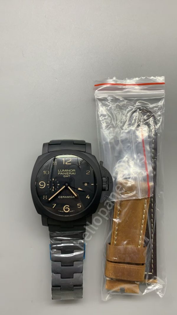 Replica Panerai PAM 438